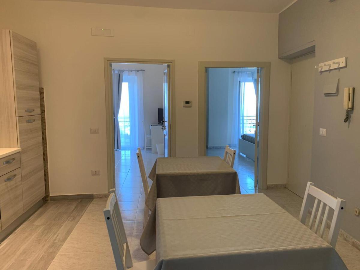 Il Nido Delle Rondini Apartment ฟอร์เมีย ภายนอก รูปภาพ